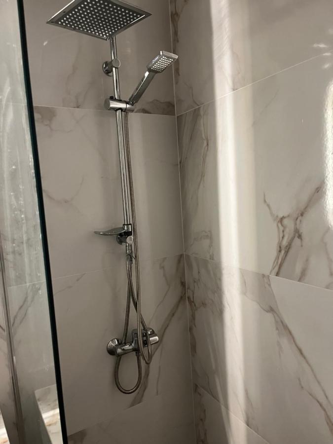 Sissy Apartment Kiáton 외부 사진